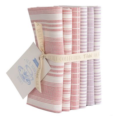 Woven Tea Towel Red/Plum – Fat Quarter Bundle By Tone Finnanger for Tilda Fabrics